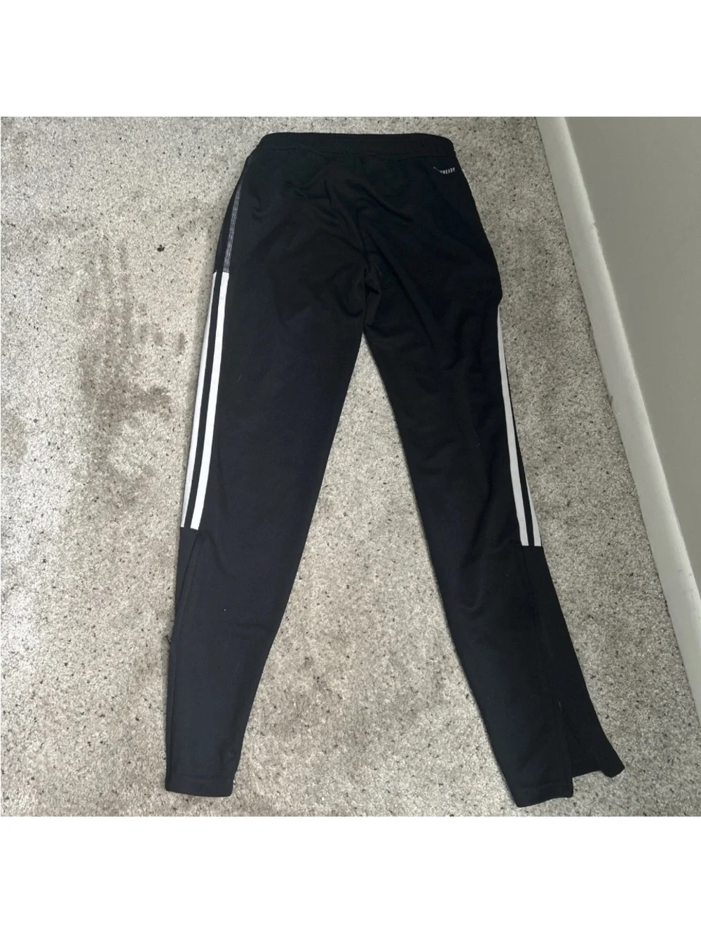 adidas sweatpants men’s small